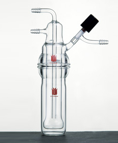 S735060 升華器（無油，兩片設計） 描述60mL升華器，全套 容量(mL)60 磨口50 O型圈型號229 夾子型號75