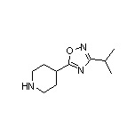 4-(3-異丙基-1,2,4-噁二唑-5-基)哌啶